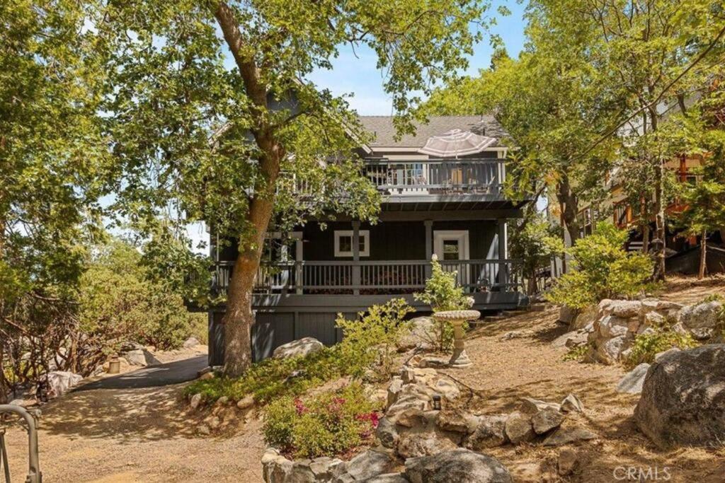 Charming Getaway Cabin Lake Arrowhead Exterior photo